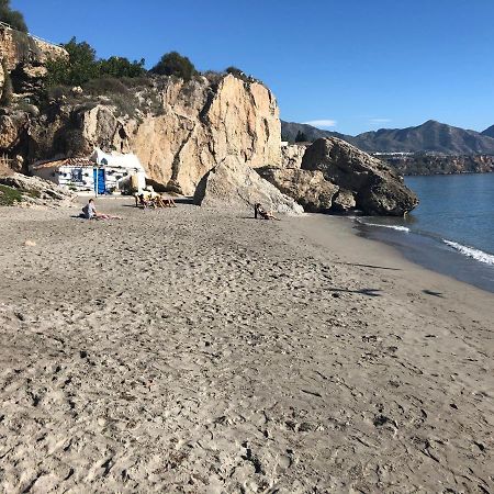 Nerja Burriana Playa Daire Dış mekan fotoğraf