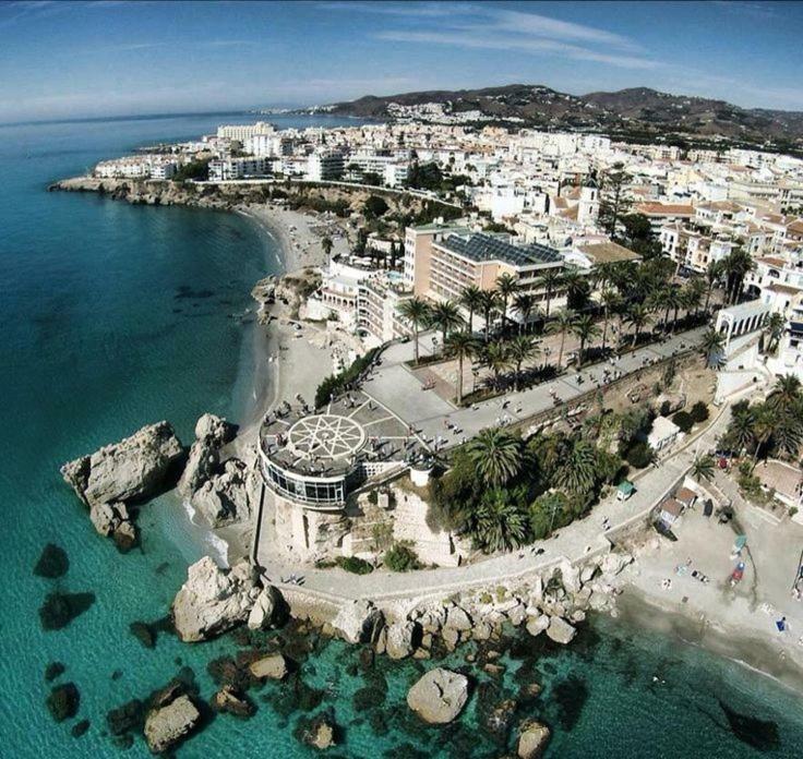 Nerja Burriana Playa Daire Dış mekan fotoğraf